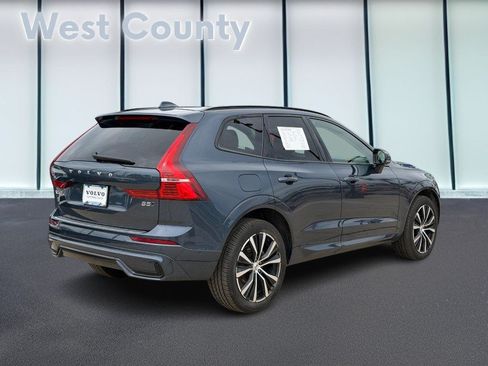 Certified 2024 Volvo XC60 B5 Plus w/ Protection Package Premier AWD/4WD image 4