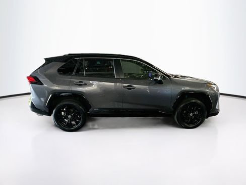 Used 2025 Toyota RAV4 XSE AWD/4WD image 10