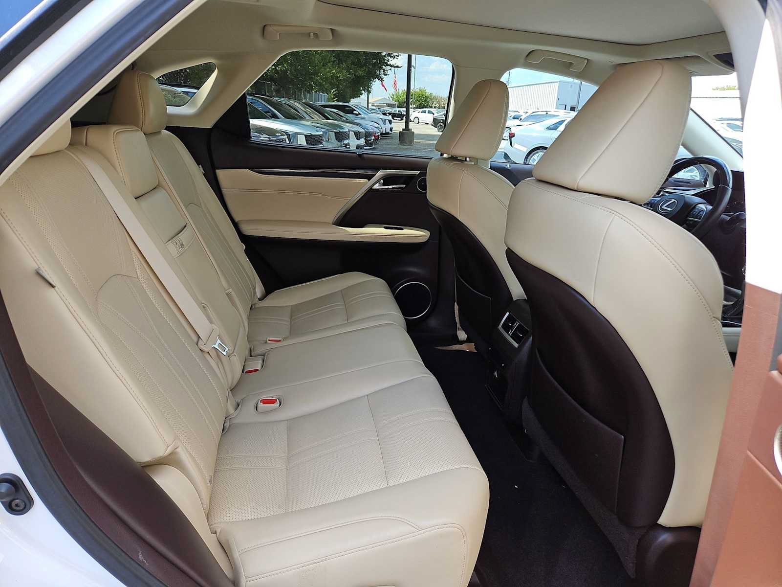 Used 2017 Lexus RX 350 FWD w/ Luxury Package image 19