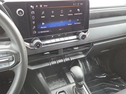 Used 2023 Chevrolet Colorado W/T image 25