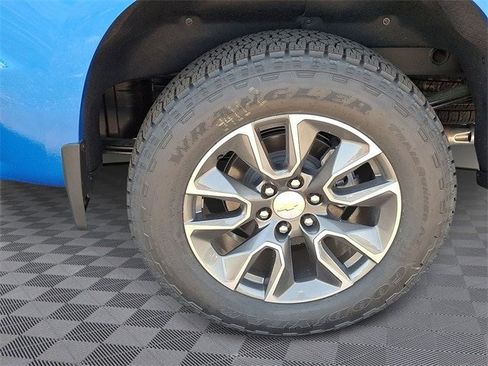 New 2025 Chevrolet Silverado 1500 LT image 5