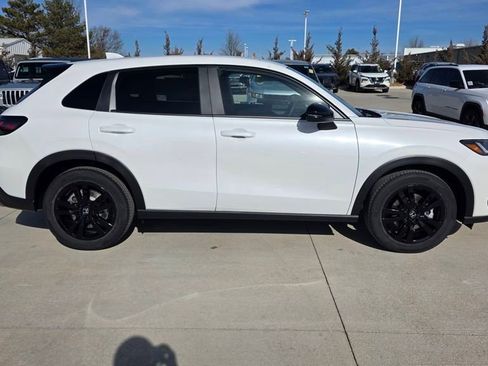 New 2026 Honda HR-V Sport image 6
