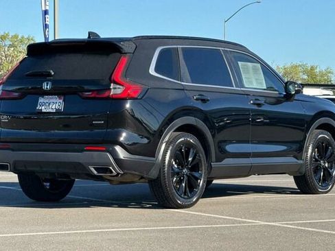 Certified 2025 Honda CR-V Sport Touring image 4