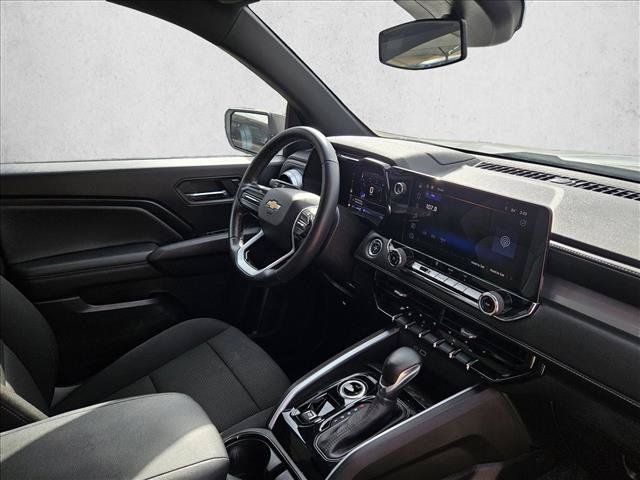 Used 2023 Chevrolet Colorado LT AWD/4WD image 11