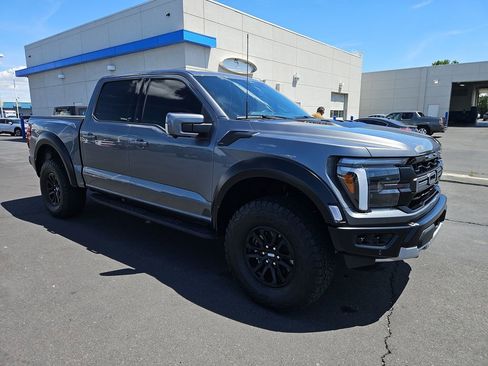 Used 2025 Ford F150 Raptor AWD/4WD image 7