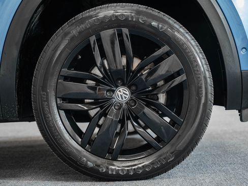 Used 2019 Volkswagen Atlas SEL Premium image 23