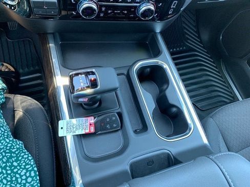 New 2025 GMC Sierra 1500 Elevation w/ Preferred Package image 21