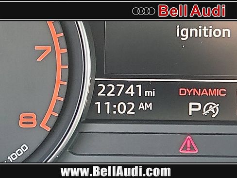 Used 2024 Audi Q5 2.0T Premium w/ Convenience Package AWD/4WD image 2