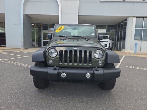 Used 2015 Jeep Wrangler Sport w/ Quick Order Package 24S AWD/4WD image 10