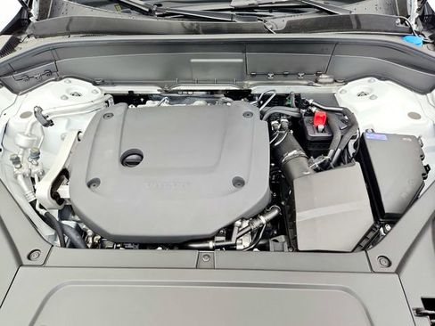 New 2026 Volvo XC90 B6 Plus w/ Protection Package Premier image 20