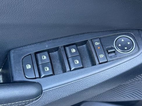 Certified 2024 Kia Seltos X-Line AWD/4WD image 14