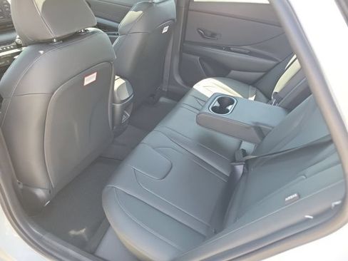 New 2026 Hyundai Elantra SEL Sport FWD image 26