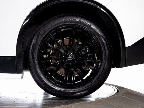 Used 2025 Maserati Grecale Modena image 14