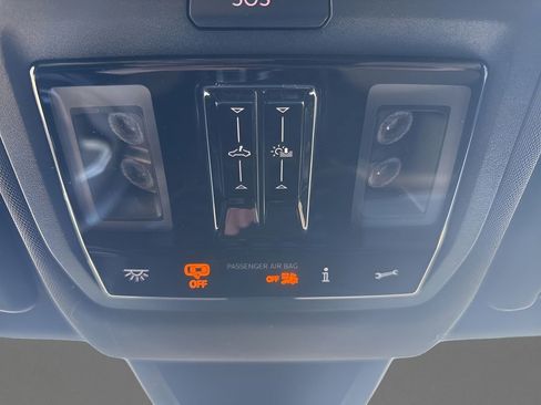 New 2026 Volkswagen Atlas Cross Sport SEL R-Line AWD/4WD image 17