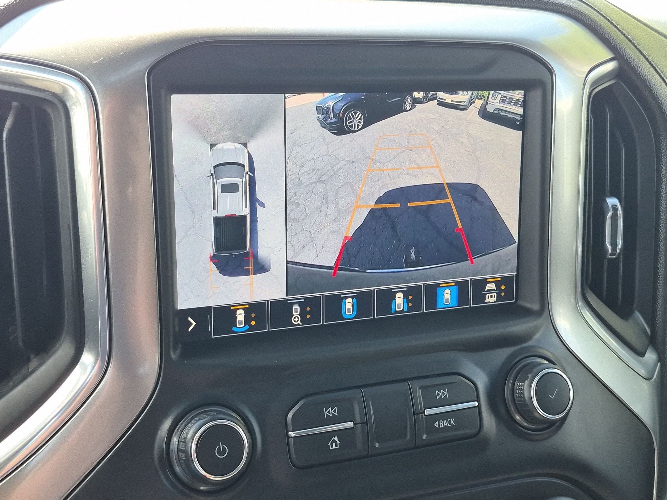 Certified 2021 Chevrolet Silverado 1500 LTZ w/ LTZ Premium Package AWD/4WD image 22