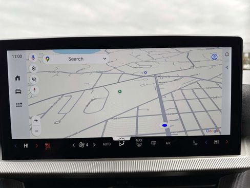 Used 2025 Ford Explorer ST-Line image 22