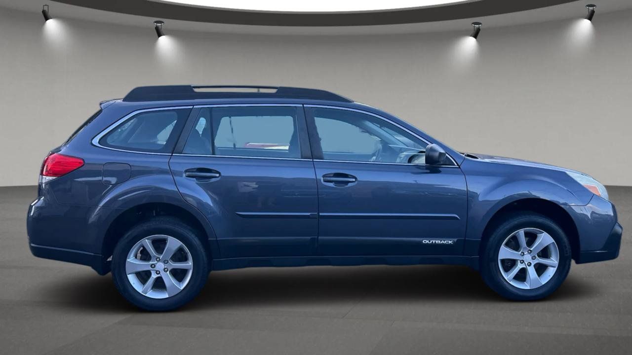 Used 2014 Subaru Outback 2.5i AWD/4WD image 9
