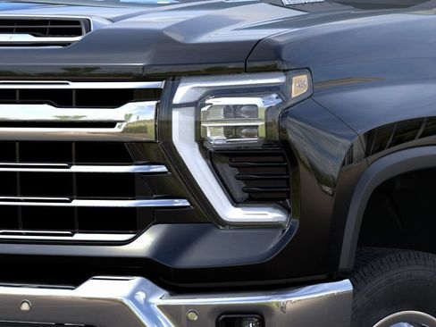 New 2026 Chevrolet Silverado 3500 LTZ w/ LTZ Plus Package AWD/4WD image 10