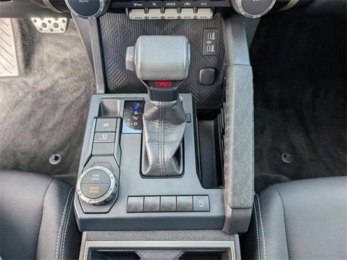 Used 2024 Toyota Tacoma TRD Sport image 13