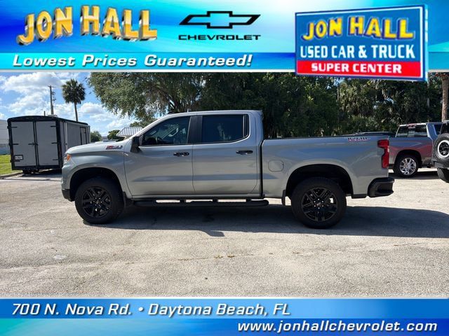Used 2025 Chevrolet Silverado 1500 LT Trail Boss w/ Convenience Package II AWD/4WD image 5