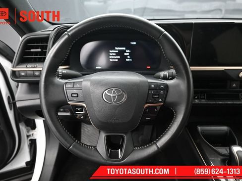 Used 2024 Toyota Crown AWD/4WD image 24
