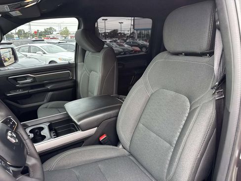 Used 2025 RAM 1500 Big Horn RWD image 17