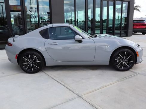 Used 2025 MAZDA MX-5 Miata RF Grand Touring RWD image 2