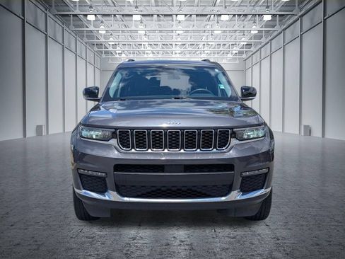 Used 2023 Jeep Grand Cherokee L Limited RWD image 2