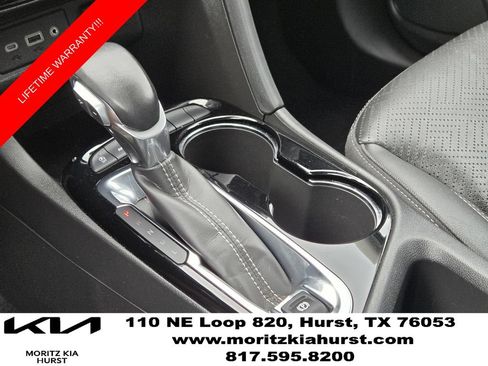Used 2023 Buick Encore GX Essence w/ Experience Buick Package AWD/4WD image 9