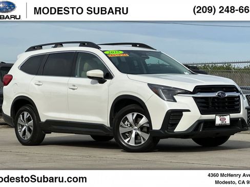 Used 2024 Subaru Ascent Premium w/ Convenience Package image 1