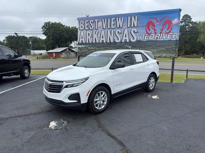 Used 2024 Chevrolet Equinox LS w/ LS Convenience Package