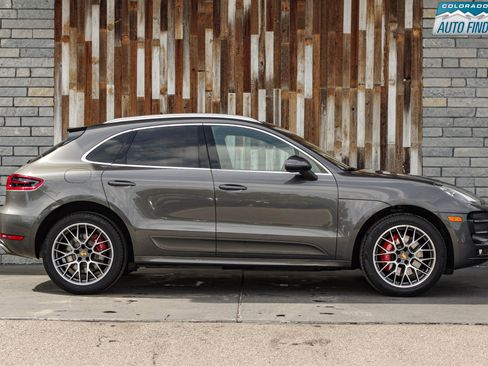 Used 2017 Porsche Macan Turbo AWD/4WD image 8