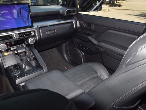 Used 2025 Toyota 4Runner TRD Off-Road Premium w/ Tow Technology Package AWD/4WD image 17