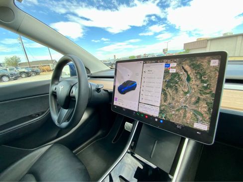 Used 2021 Tesla Model Y Performance image 39