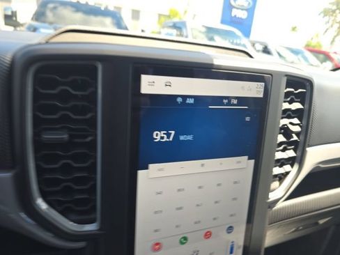Used 2025 Ford Ranger XL RWD image 12