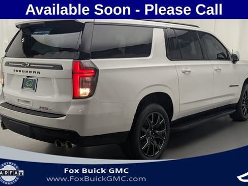 Used 2023 Chevrolet Suburban RST w/ Sport Performance Package AWD/4WD image 5