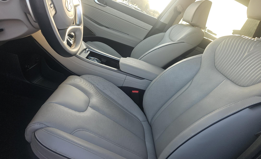 Used 2024 Hyundai Palisade Calligraphy AWD/4WD image 3