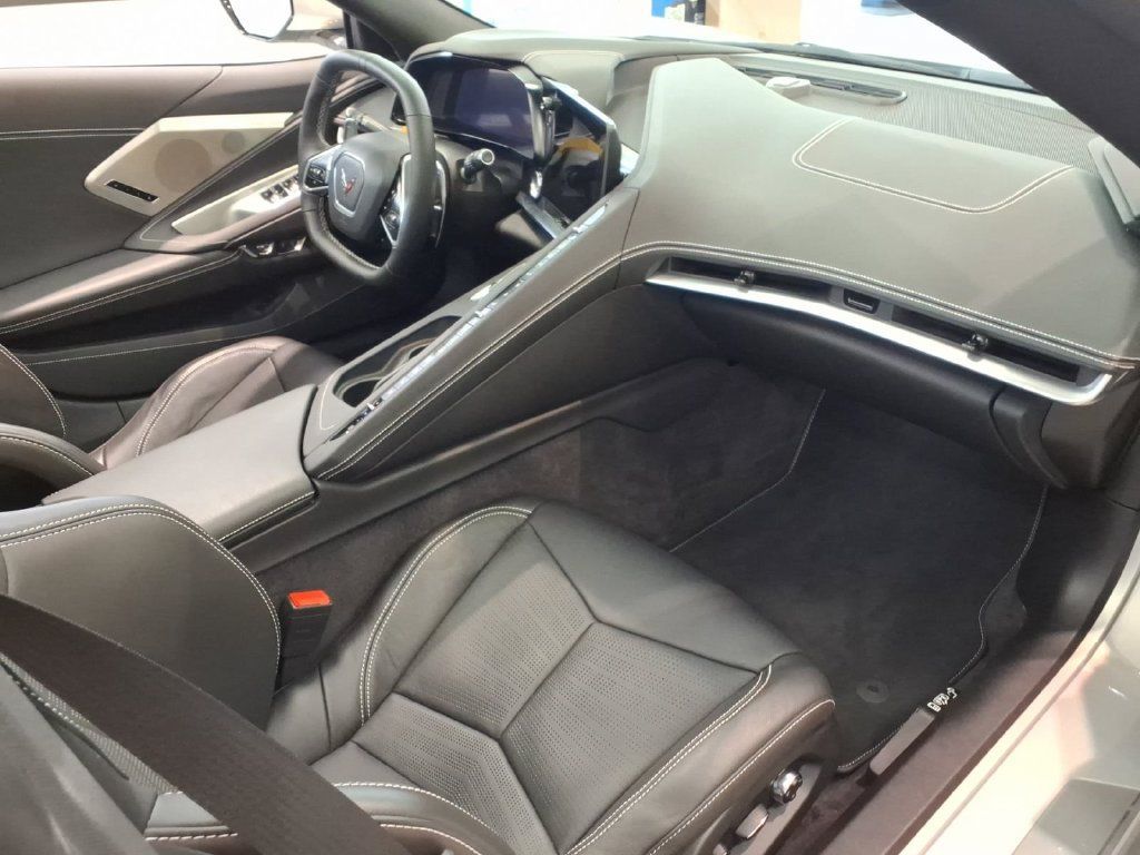 Certified 2023 Chevrolet Corvette Stingray Preferred Conv w/ Z51 Performance Package RWD image 17
