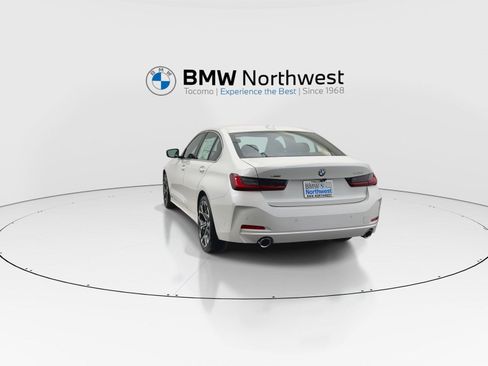 New 2026 BMW 330i xDrive Sedan w/ Convenience Package AWD/4WD image 13