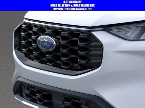 New 2026 Ford Escape ST-Line w/ Tech Pack #1 FWD image 17