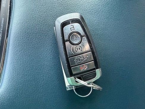 Used 2018 Ford F150 Limited AWD/4WD image 14
