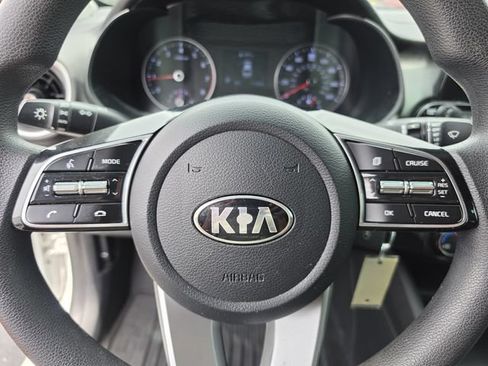 Used 2021 Kia Forte LXS FWD image 37