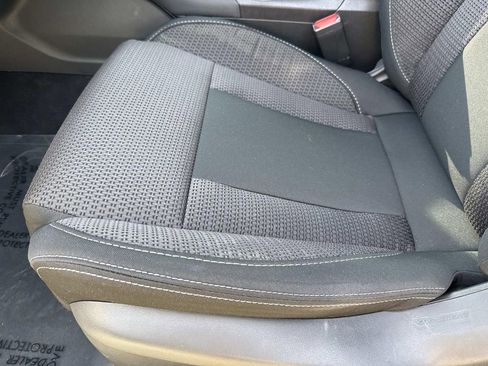 Used 2023 Subaru Outback Premium image 23