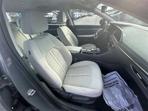 Certified 2023 Hyundai Sonata SEL image 16