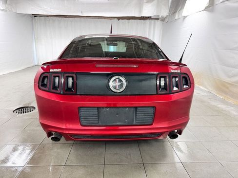 Used 2013 Ford Mustang Premium image 5