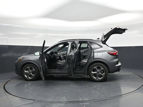 Used 2023 Ford Escape ST-Line w/ Tech Pack #1 FWD image 34