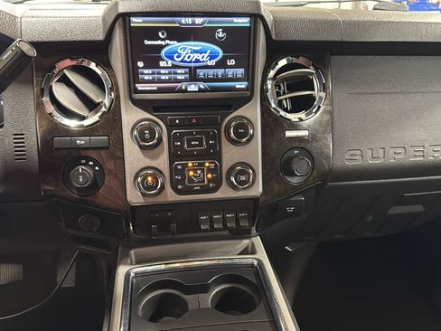 Used 2015 Ford F250 Platinum AWD/4WD image 25