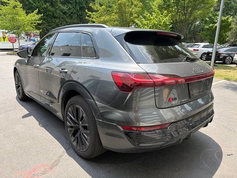 Used 2024 Audi Q8 e-tron Prestige AWD/4WD image 8
