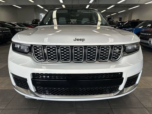 Used 2023 Jeep Grand Cherokee L Summit w/ Advanced Protech Group IV AWD/4WD image 20