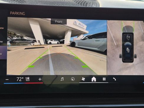 Certified 2024 BMW X7 xDrive40i w/ M Sport Package image 20